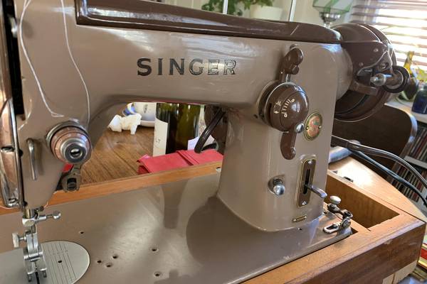 The Singer 306k: Value, Review and How to Thread and Use